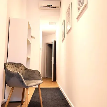 酒店 Stil Old Town Boutique 3*