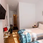 Stil Old Town Boutique Бухарест